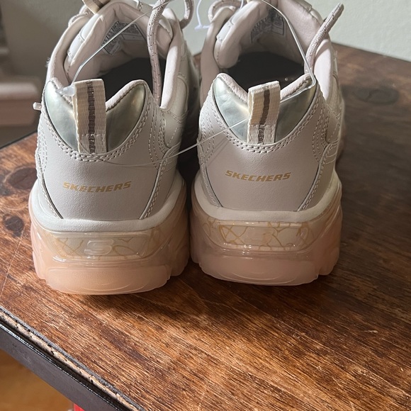 Sketchers Gold Crown Women's D'Lites Crystal - Love (Size 8.5) - Picture 3 of 11